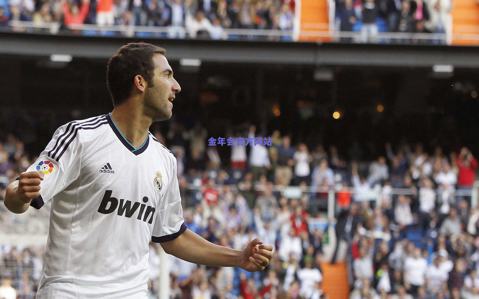 孤胆英雄的叹息,库里狂飙50分难救主,勇士加时憾负掘金